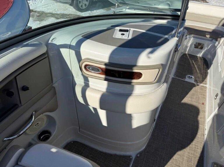 2016 Crownline E4 Promo Package US-KIS82502J516 [photo 15]